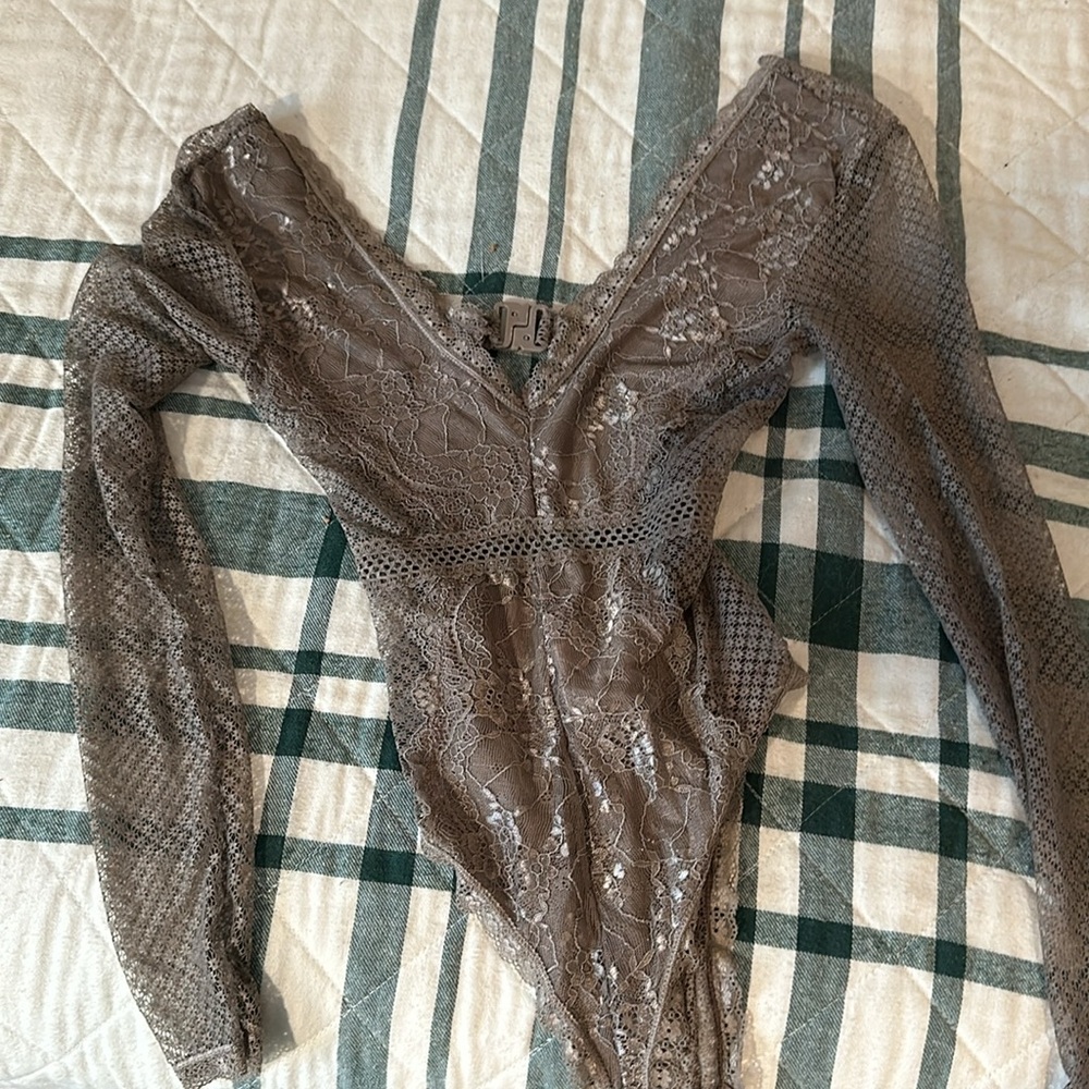 Cute go out clubbing top! Sexy and cool!